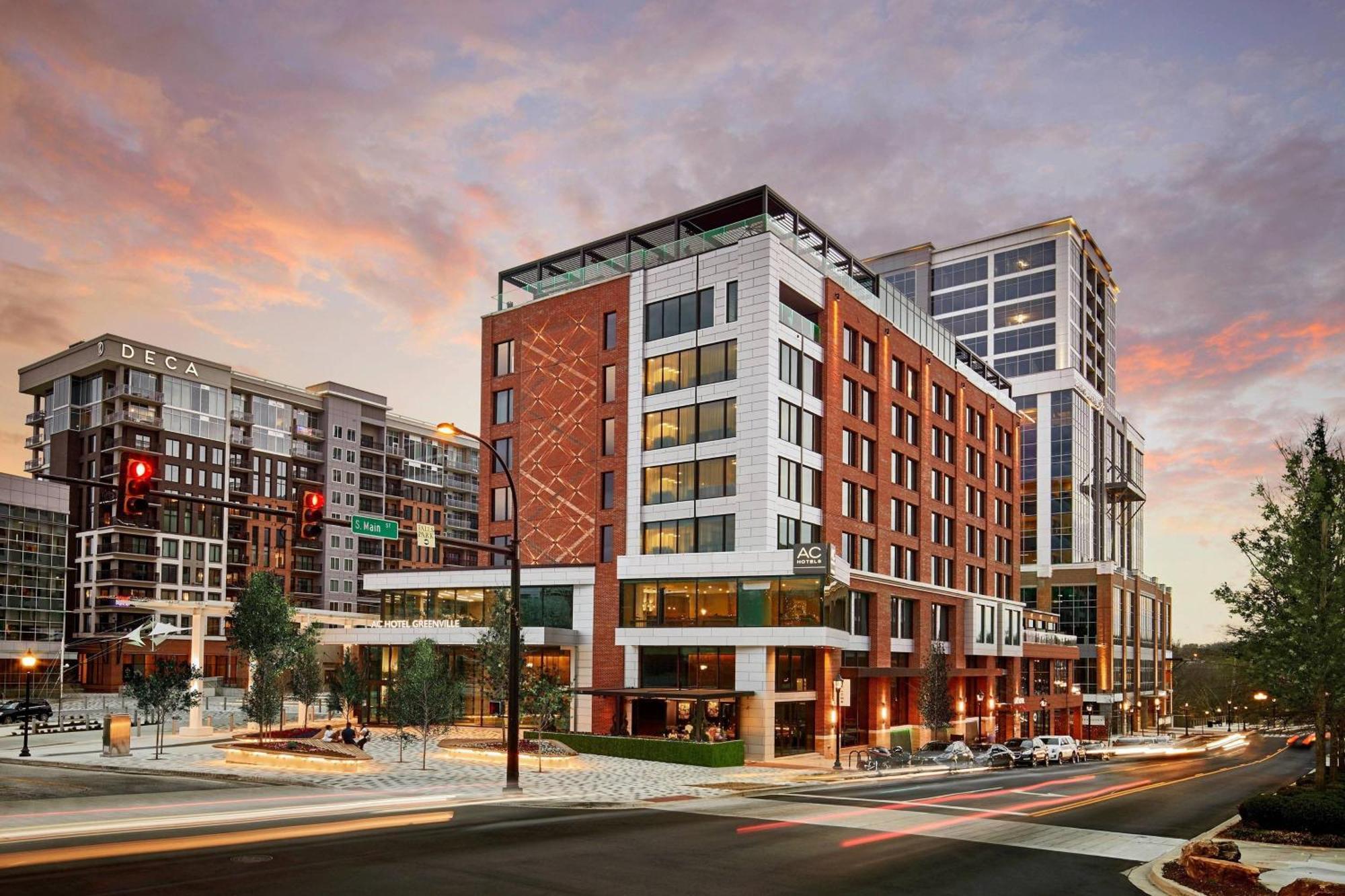 Ac Hotel By Marriott Greenville Exterior photo