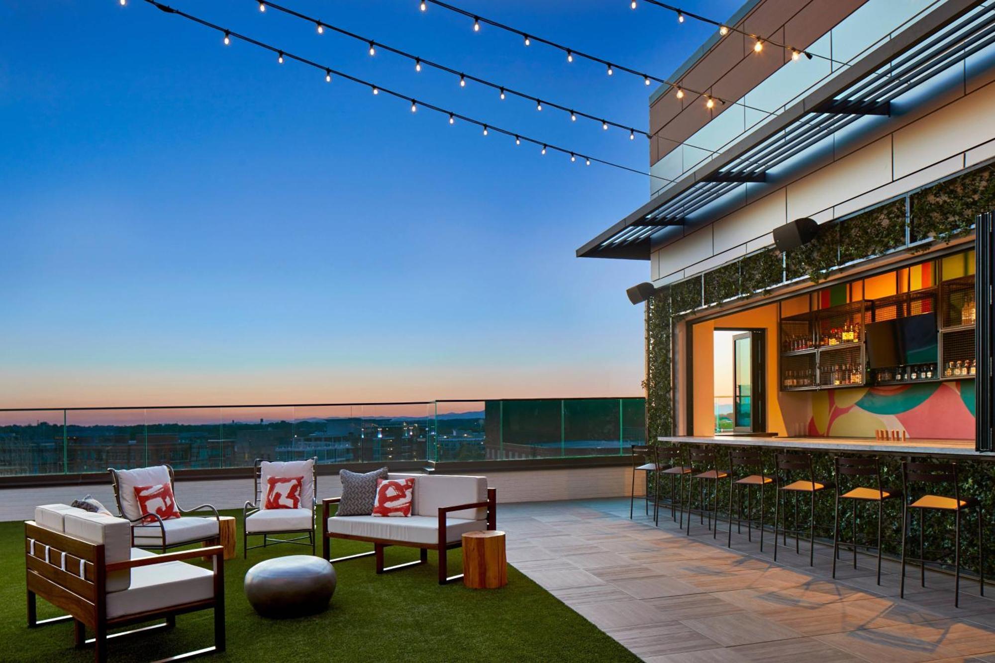 Ac Hotel By Marriott Greenville Exterior photo